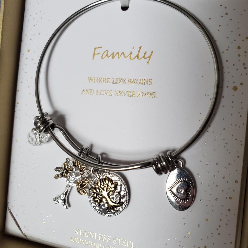 "FAMILY" bangle bracelet